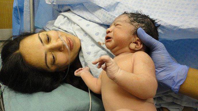 COVID-19 Appears to Attack Placenta During Pregnancy
