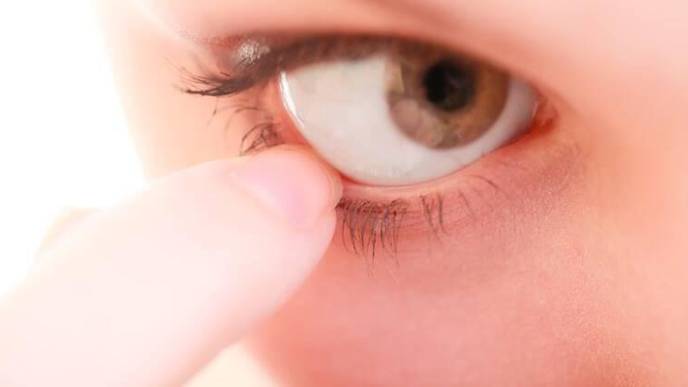 Why Pink Eye or Conjunctivitis Could Be a Symptom of COVID-19