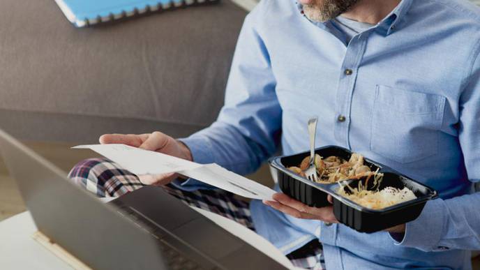 COVID-19: Pandemic May Be Linked to These 6 Unhealthy Eating Behaviors